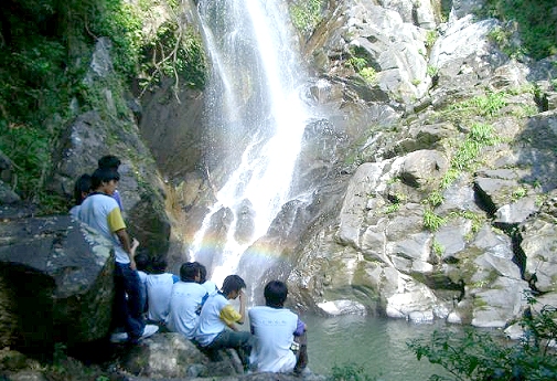 Bride's Pool - By TWGH Kwok Yat Wai College